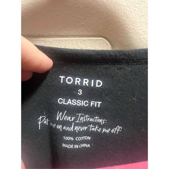 Torrid Black Classic Fit T-Shirt Woman’s Size 3 - Picture 5 of 9